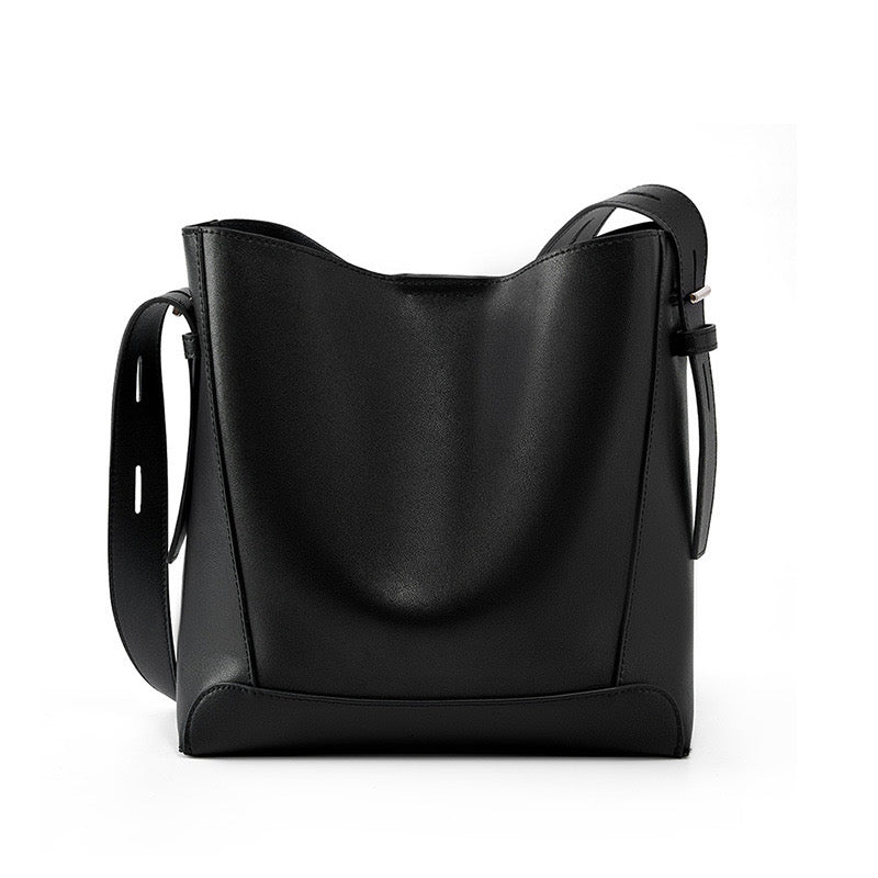 Genuine Leather Crossbody & Shoulder Oversized Bucket Bag Genuine Leather Crossbody & Shoulder Oversized Bucket Bag