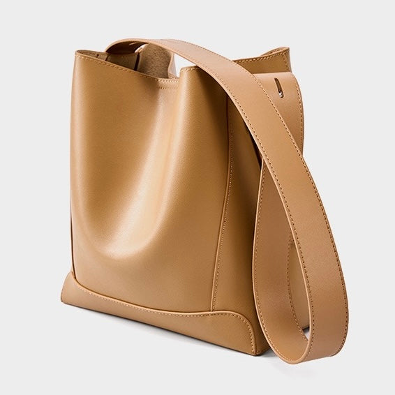 Genuine Leather Crossbody & Shoulder Oversized Bucket Bag Genuine Leather Crossbody & Shoulder Oversized Bucket Bag