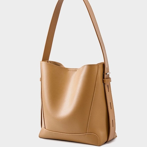 Genuine Leather Crossbody & Shoulder Oversized Bucket Bag Genuine Leather Crossbody & Shoulder Oversized Bucket Bag