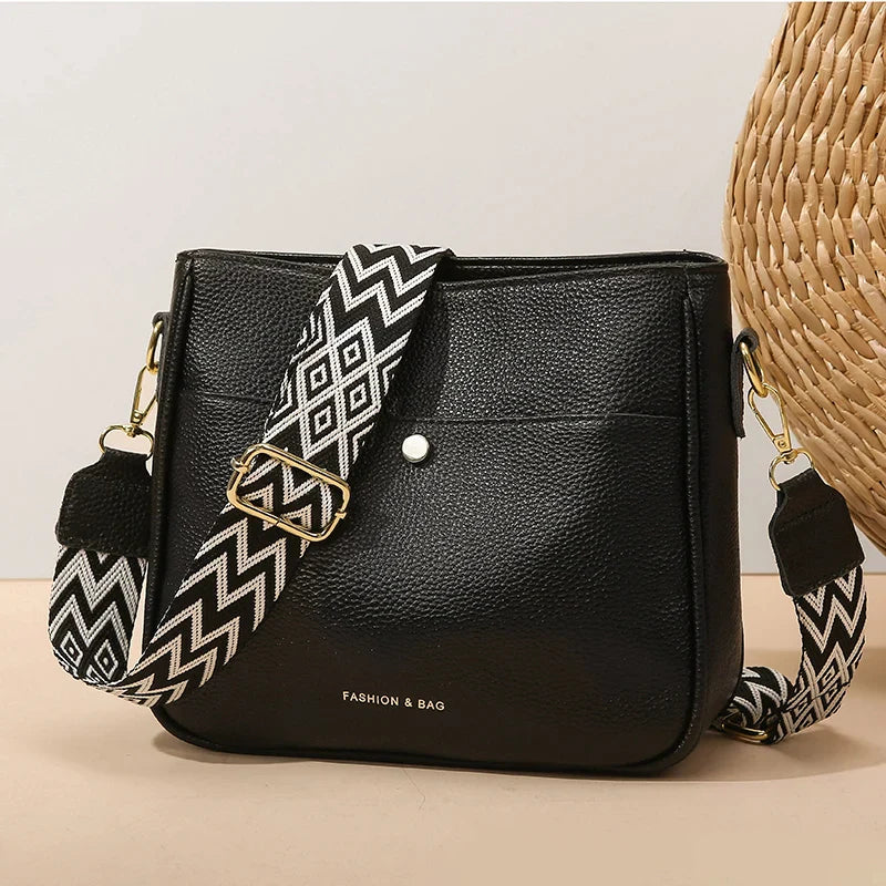 Juliet | Refined Leather Shoulder Bag Juliet | Refined Leather Shoulder Bag